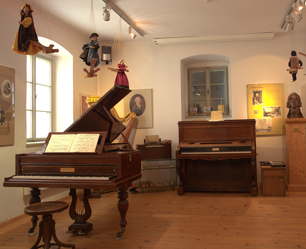 Einblick in das Pleyel-Museum Einblick in das Pleyel-Museum